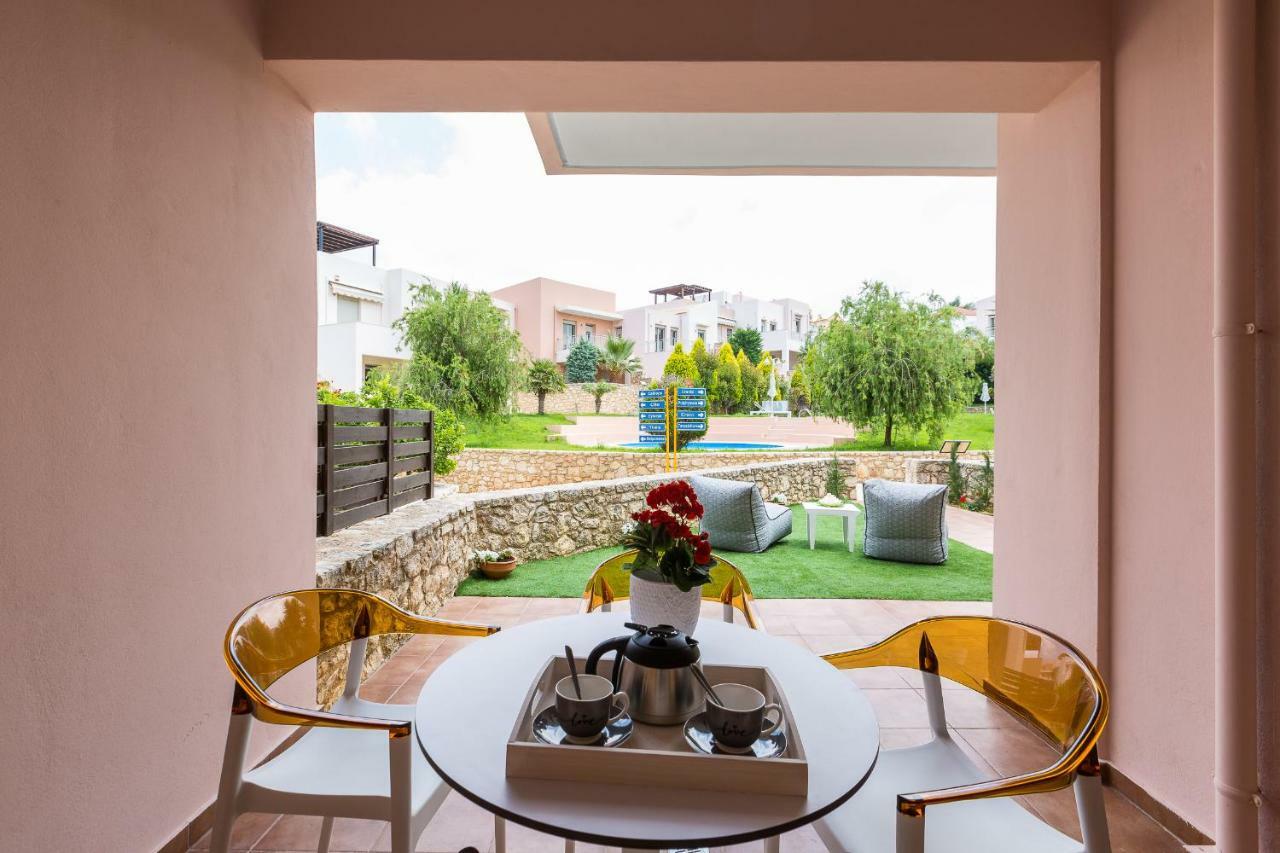 Chris House Villa Lutrá Kültér fotó